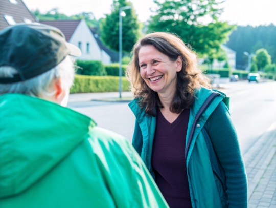 Eine freundliche Haushaltshilfe der Alltagsfeen in Herdecke